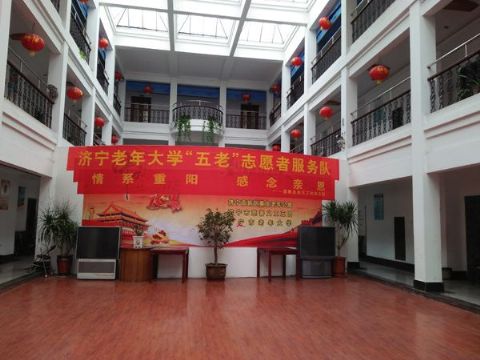 点击查看详细信息<br>标题：公寓大厅 阅读次数：1341